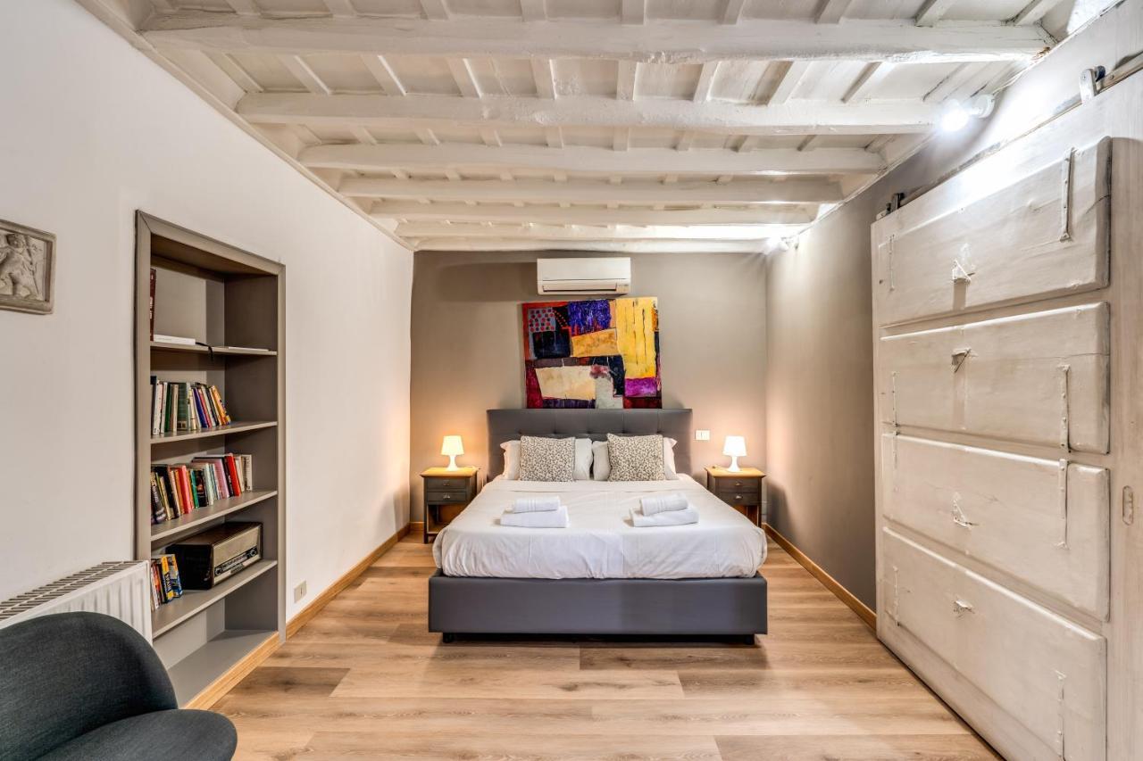 Lovely Spacious Near The Colosseum Roma