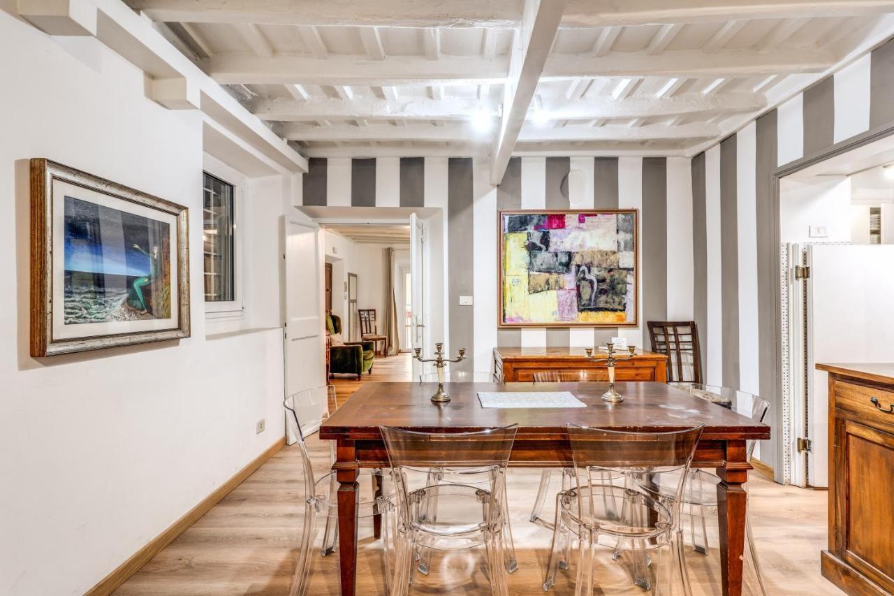 Lovely Spacious Near The Colosseum * Roma