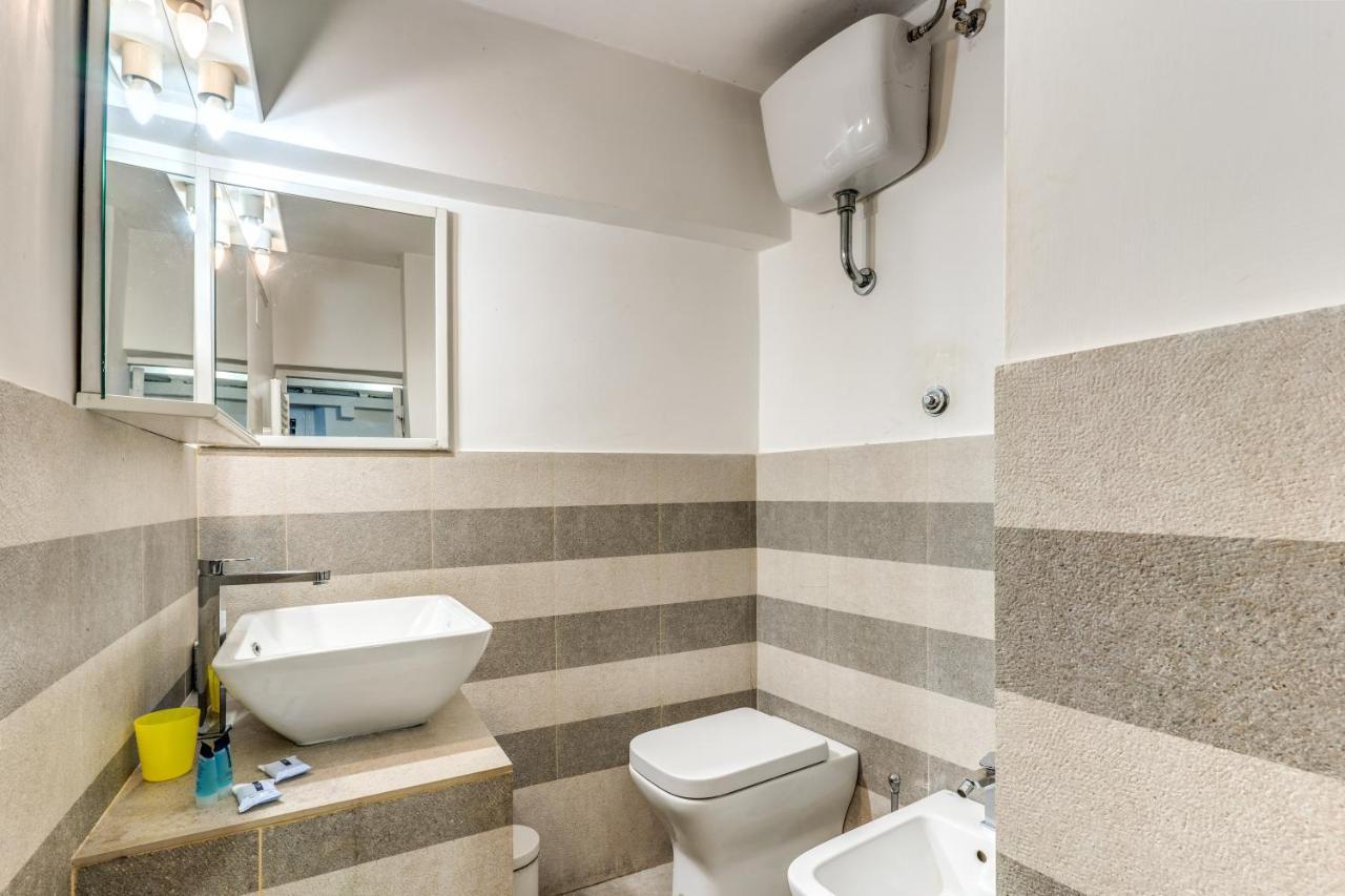 Lovely Spacious Near The Colosseum Apartamento Roma