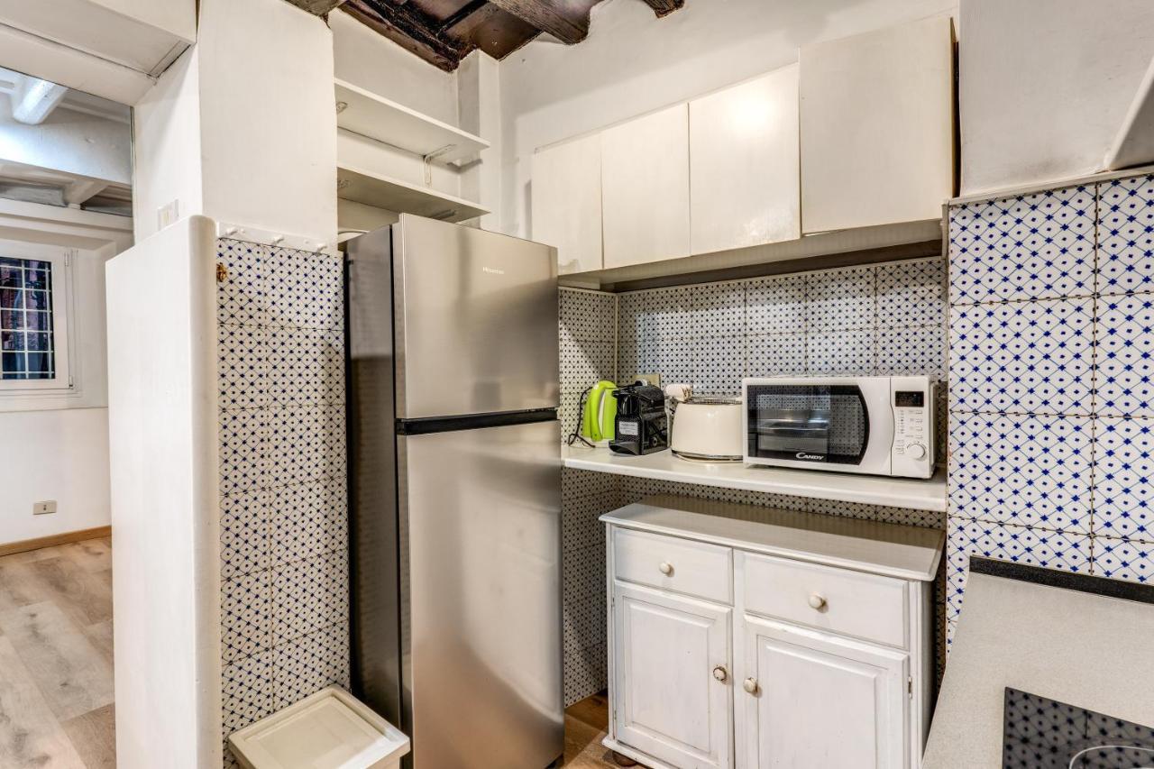 Lovely Spacious Near The Colosseum Apartamento Roma